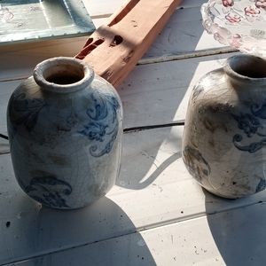 Antique vases reserved for @sooka